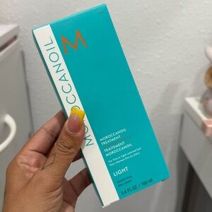 Moroccanoil Treatment Light - Teal Box